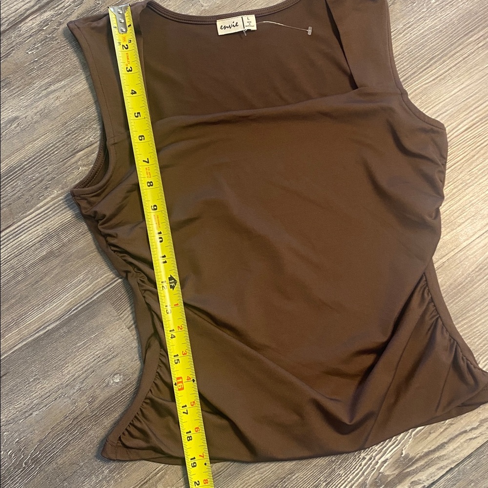 NWOT ENVIE Spandex Cinched Brown Top L - Picture 4 of 5